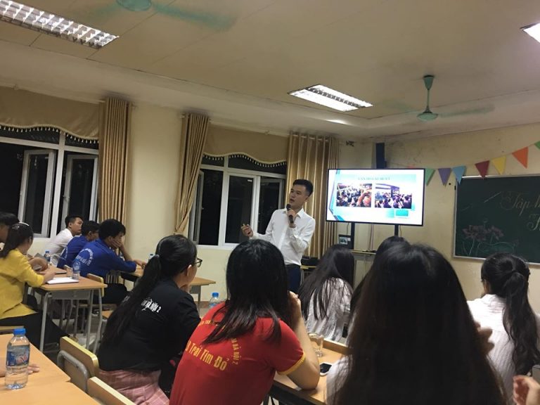 Tập huấn: Kỹ năng giao tiếp cơ bản