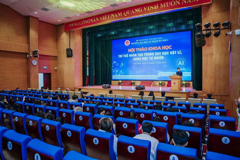 Hội thảo khoa học “Trí tuệ nhân tạo trong dạy học Vật lí, Khoa học tự nhiên”